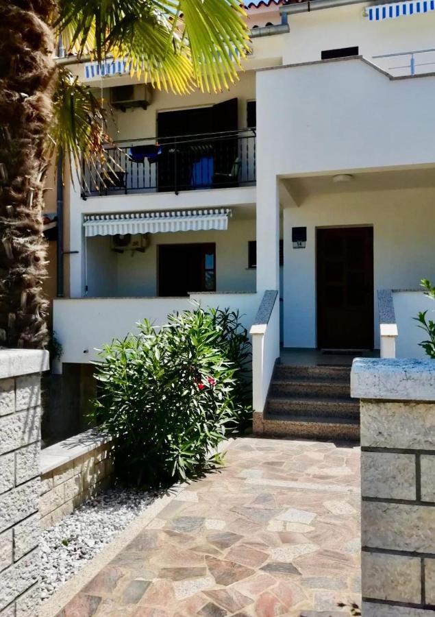 Apartment Mari Фунтана Екстериор снимка